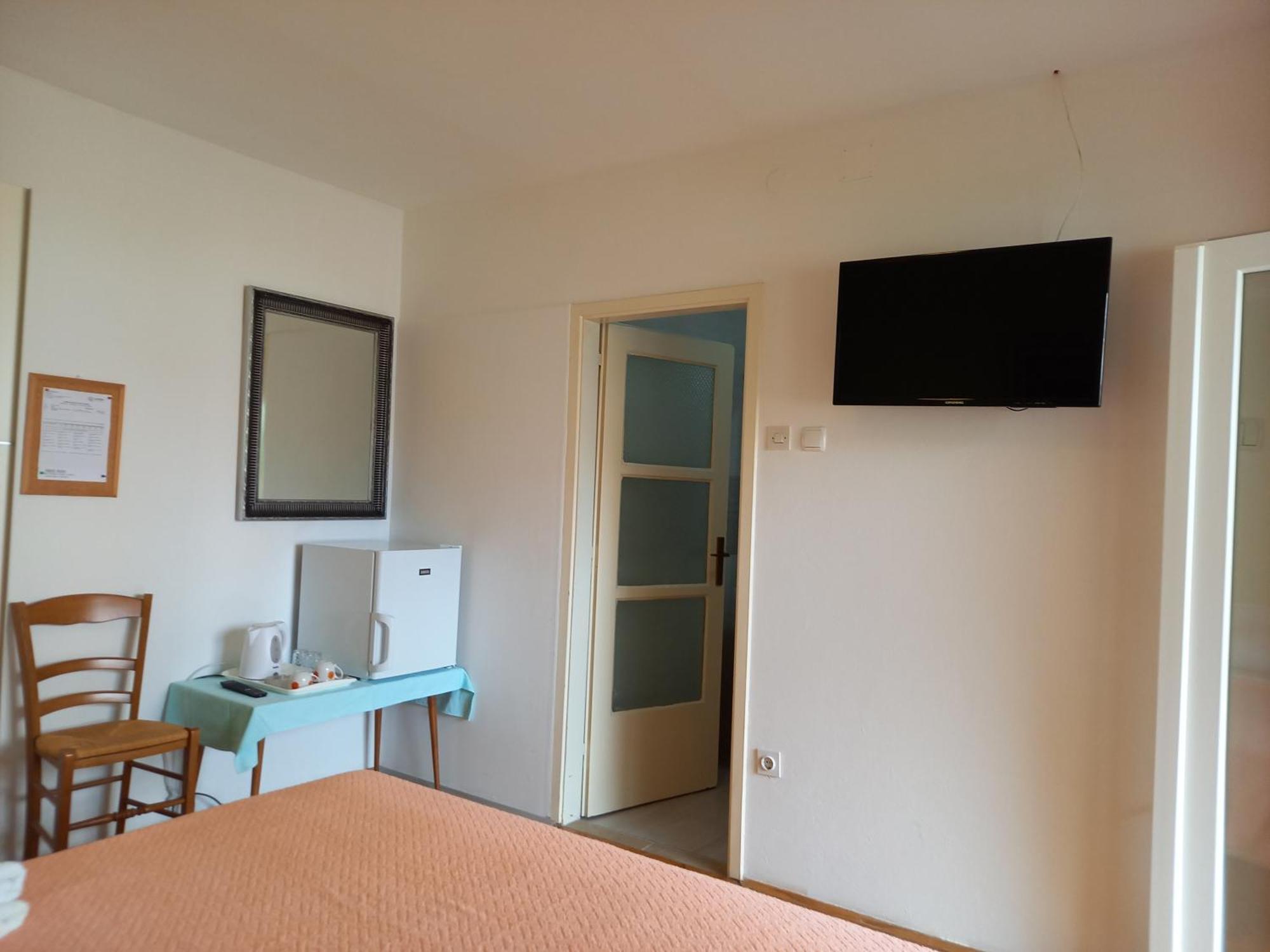 Summer Rooms Baska エクステリア 写真