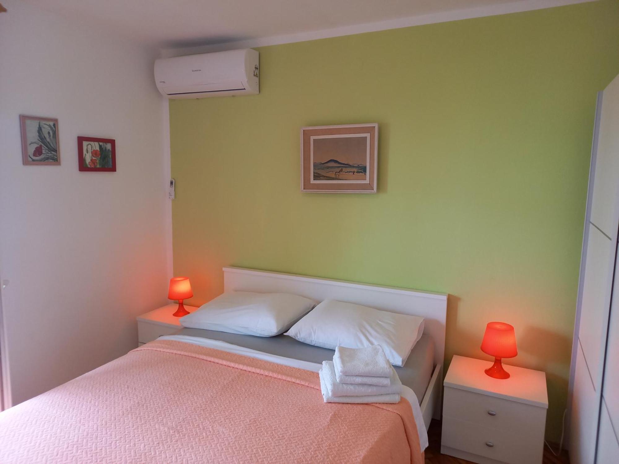 Summer Rooms Baska エクステリア 写真